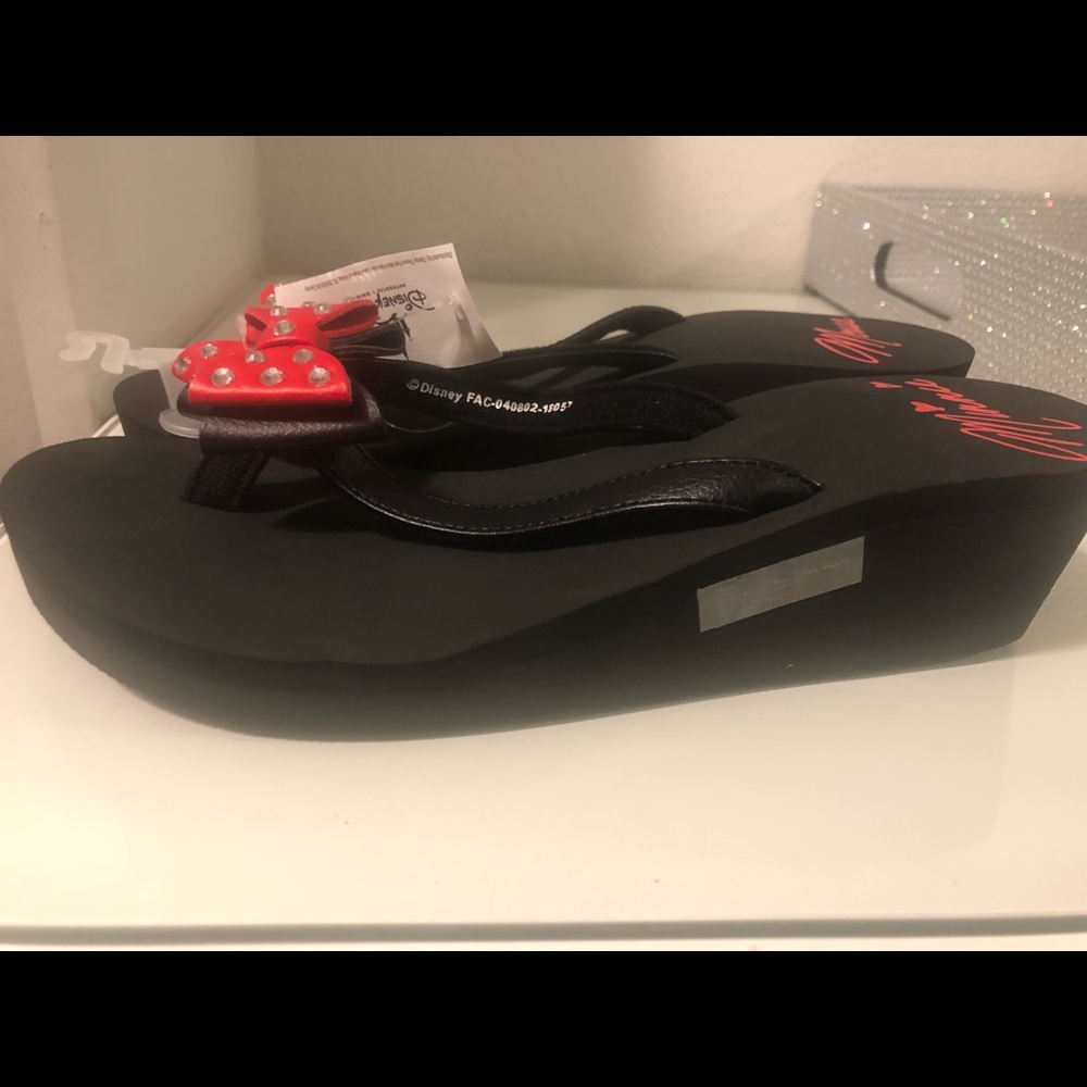Minnie Mouse Sandals